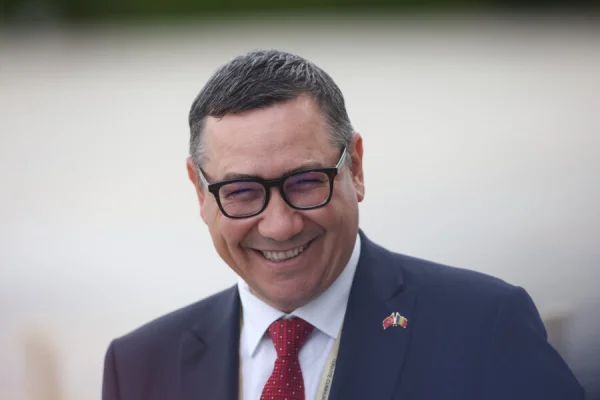 Victor Ponta a relatat cum a inundat sate întregi din România ca să salveze Belgradul