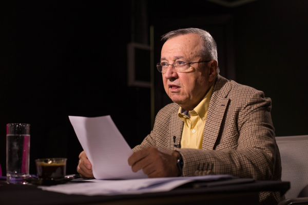 Ion Cristoiu: Bătaia de joc numită Consultările de la Cotroceni. Nicușor Dan face un sitcom dintr-un moment constituțional major