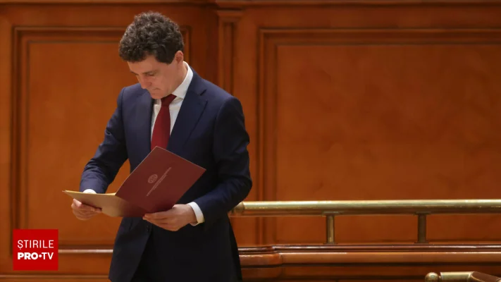 Nicușor Dan are azi consultări cu partidele. Cu ce mandat merg liderii politici și pe cine susțin pentru funcția de premier