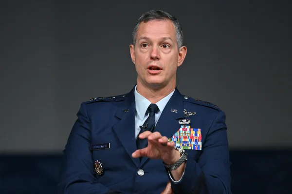 General american numit la conducerea forțelor NATO din Europa