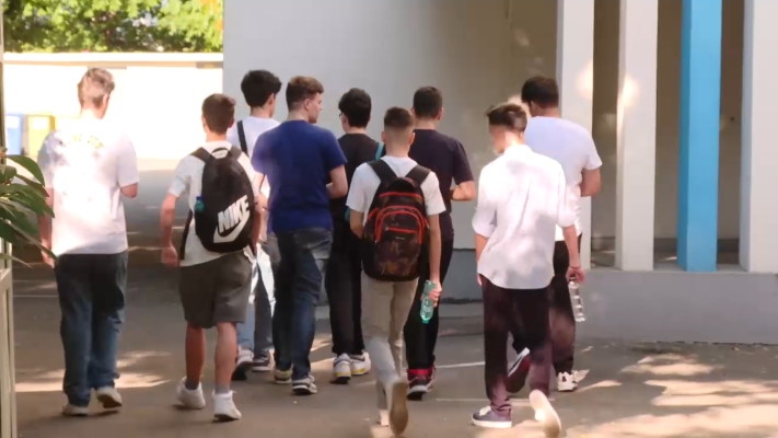 Ultima zi de înscriere pentru viitorii liceeni vocaționali. Peste 300 de copii au dat probe eliminatorii la Colegiul Elena Cuza