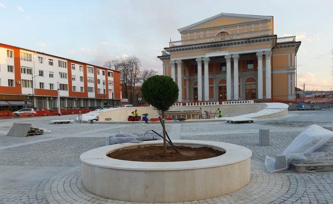 Trupul lui Mihai Leu va fi depus în Sala Teatrului din Piața Ferdinand din Hunedoara