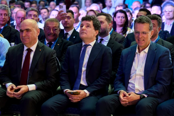 Culise. Congresul PNL, marcat de absența PSD. De ce a lipsit Grindeanu? Nicușor Dan: Bună întrebare!