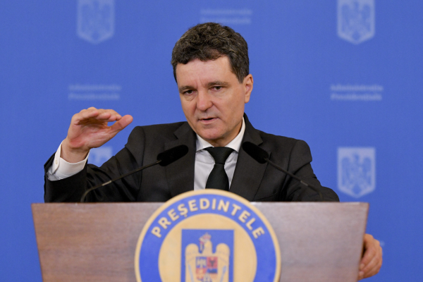 Nicușor Dan: România are nevoie de o LEGE a salarizării. Sporurile justificate vor fi incluse în această lege, restul vor dispărea