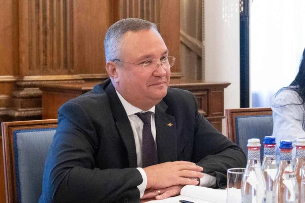Nicolae Ciucă, de Ziua Pompierilor: Sunt cei care îşi riscă viaţa pentru a le da o şansă celorlalte