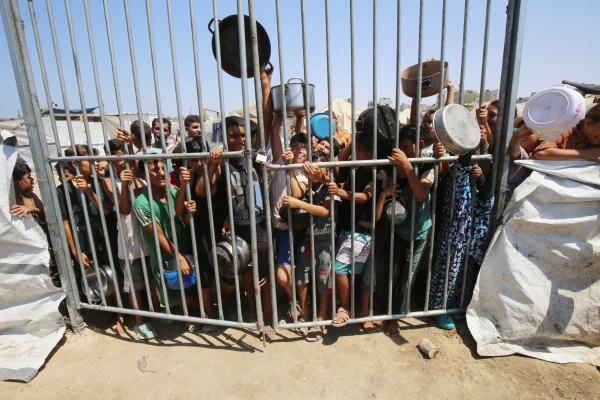 Masacru în Fâșia Gaza: Tancurile israeliene au ucis 59 de oameni care încercau să obțină alimente