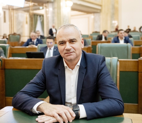 Senator USR: Cu un primar puternic al Iaşiului nimeni nu ar fi îndrăznit să pună A8 în aşteptare sau în lista de rezerve pentru finanţări / Chirica nu există la Bucureşti, este evitat chiar şi de colegii săi din PNL