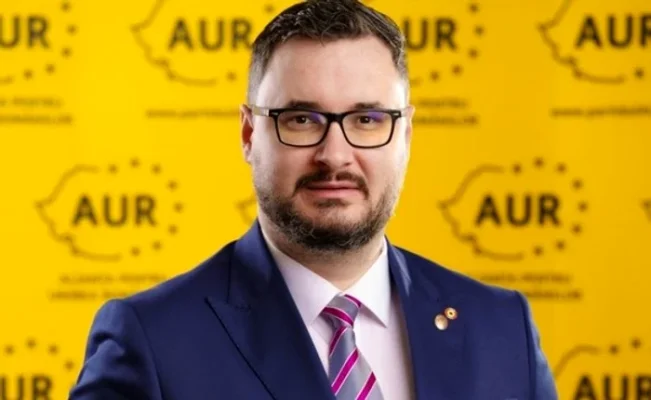 Ce spune purtătorul de cuvânt al AUR despre prezența parlamentarilor la protest: „Minciuni ordinare lansate de către adversarii noștri politici”