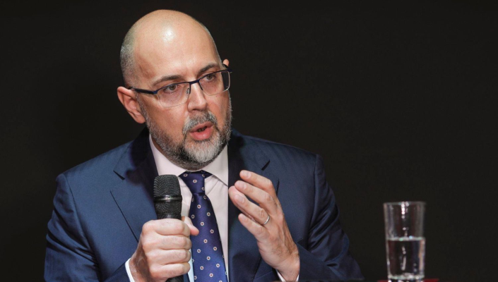 Kelemen Hunor anunta ca UDMR ar putea refuza sa intre la guvernare, acuzand PSD de „lacomie”. Rotativa guvernamentala e o „greseala strategica”, acuza el