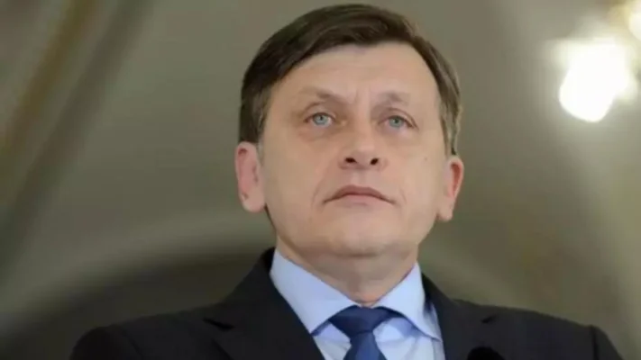 Crin Antonescu, despre promisiunile lui Nicușor Dan privind deficitul bugetar: „Orice candidat care dă în scris așa ceva se descalifică”