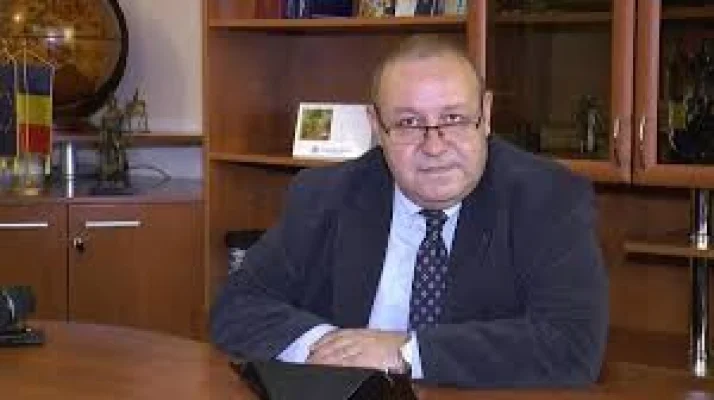 Fenechiu: Nazare - suspendat din funcţia de la BNR pe durata mandatului de ministru al Finanţelor