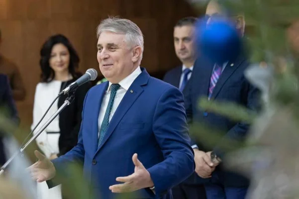 Bode: Să nu lăsăm curentele extremiste și populiste să-și impună agenda dictată de la Est de noi