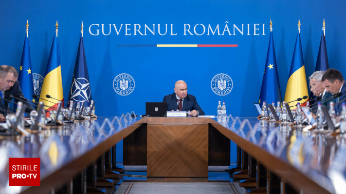 Guvernul se întrunește astăzi să discute măsurile fiscal-bugetare. Anterior, are loc ședința Consiliului Tripartit