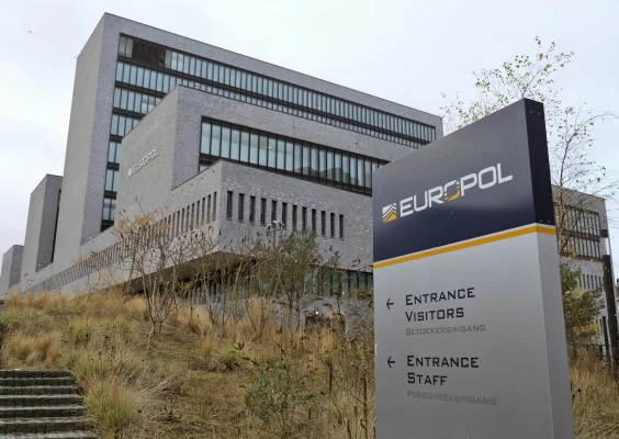 Comisia Europeană vrea întărirea Europol și dublarea efectivelor sale
