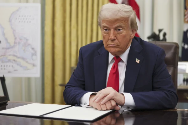 „Ziua eliberării” când vin tarifele vamale. Donald Trump susține că SUA vor câștiga munți de bani
