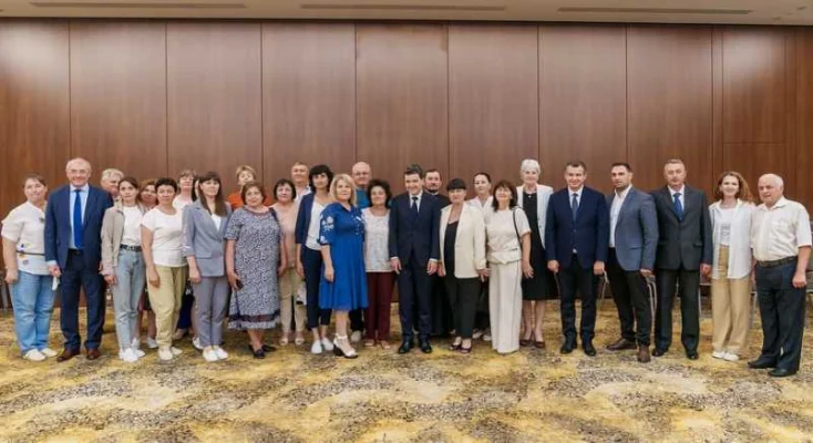 Nicușor Dan, discuții cu reprezentanții comunității românești din sudul Ucrainei