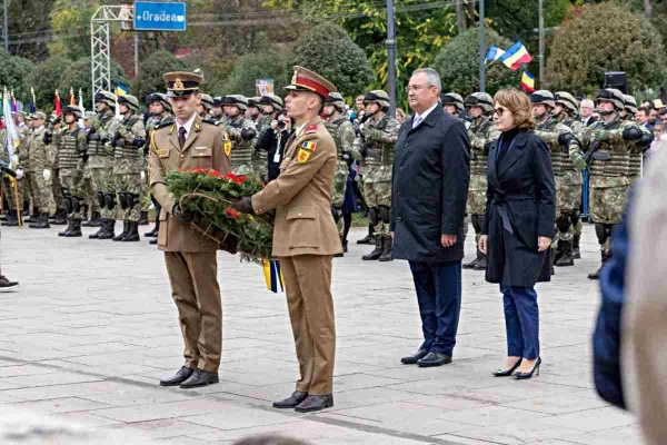 Președintele Senatului României, Nicolae Ionel Ciucă: Astăzi, la Carei, am adus un omagiu militarilor români care, acum 79 de ani, eliberau Transilvania de Nord de sub ocupația străină