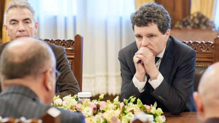 BNS îl acuză pe Nicușor Dan că ignoră problemele angajaților și vorbește doar cu patronatele care „folosesc muncă la negru și plătesc salarii la gri”