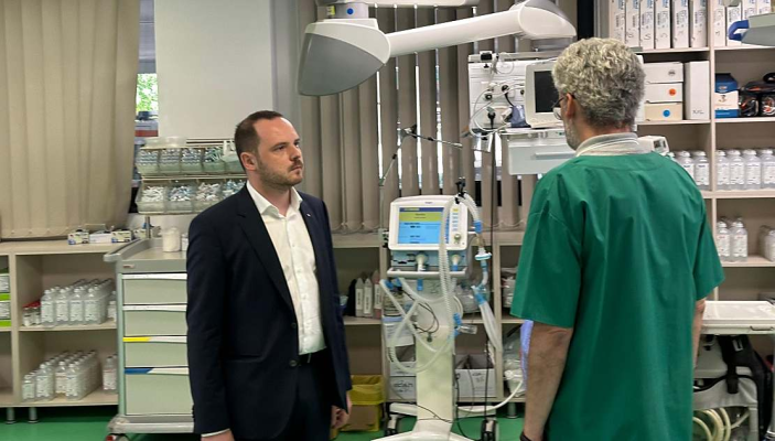 Flexibilizarea accesului medicilor din secțiile spitalului, dar și majorarea valorii punctului pe serviciu medical în ambulatoriul clinic, printre schimbările anunțate de ministrul Sănătății