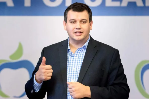 Acuzație: „PSD și PNL au folosit cele mai mizerabile practici!”