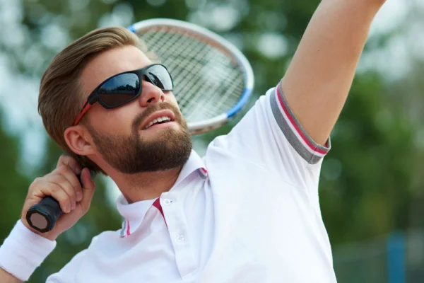 Vara în mișcare: Cele mai populare sporturi de sezon și accesoriile care îți definesc performanța și stilul