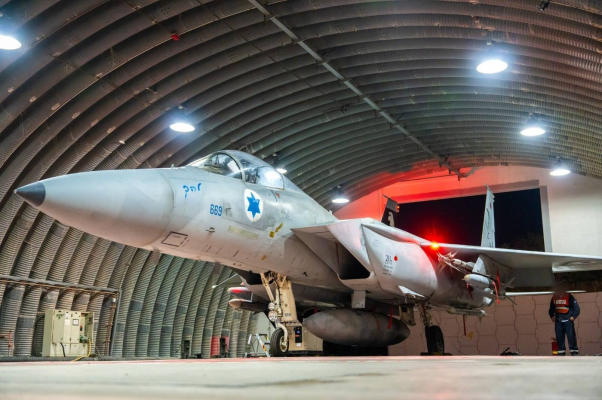Armata israeliană, instruită să RĂSPUNDĂ „cu forță” la încălcarea „totală” a acordului de armistițiu, după ce Iranul a tras două rachete balistice