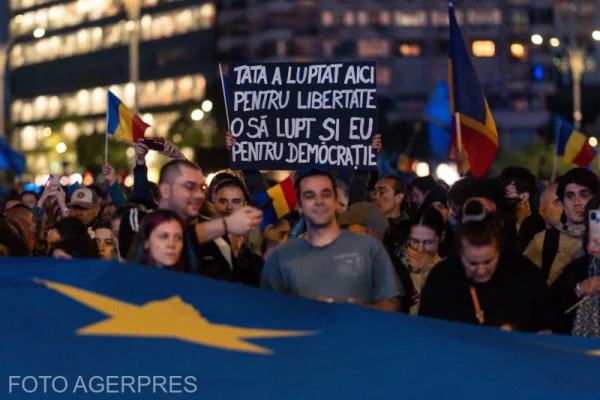FOTO Mii de oameni au ieșit în stradă în mai multe orașe din România pentru a susține valorile europene