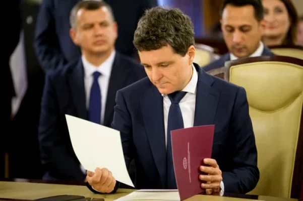 Video
Ședință solemnă la CCR. Nicușor Dan a fost validat ca președinte al României: „Vor fi multe provocări”