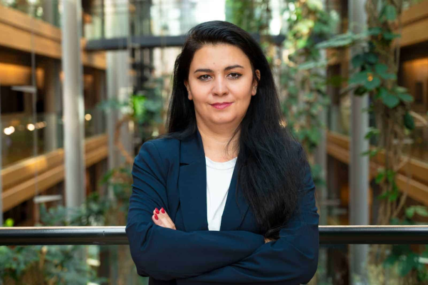 Georgiana Teodorescu, europarlamentar AUR: “Democrația moare în întuneric, iar CCR tocmai a stins lumina”