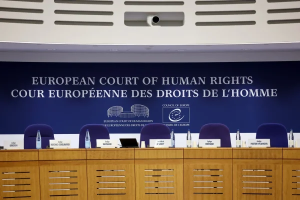 The Telegraph: Italia și Danemarca invită alte state UE să semneze o scrisoare cerând o REFORMĂ a CEDO