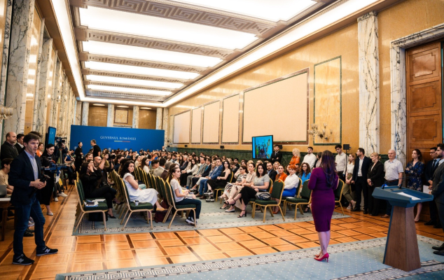 Guvernul a lansat Programul Oficial de Internship editia XII. Stagii de practică pentru 150 de tineri atent selectați