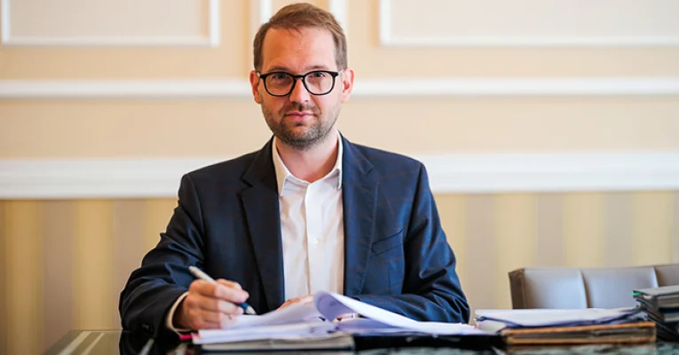 Dominic Fritz, ales oficial președinte al USR cu 62% din voturi