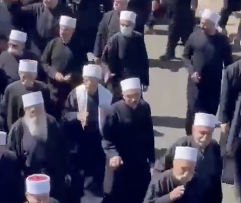 Zeci de morţi în ciocniri armate între druzi şi beduini, în sudul Siriei / Violențele vin după un jaf în care a fost omorât un tânăr druz
