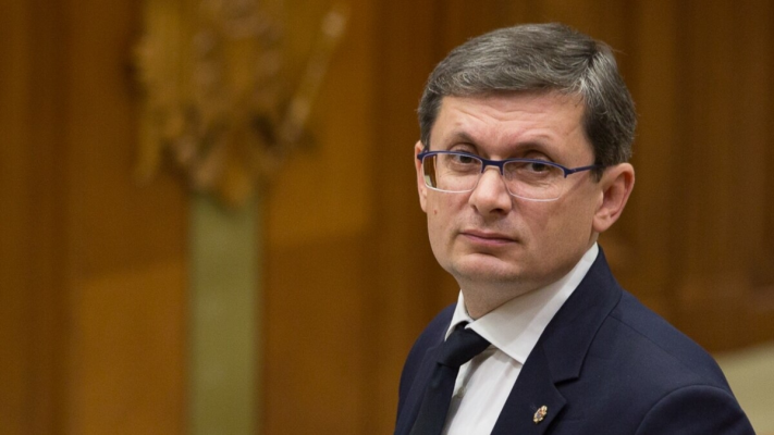 Președintele Parlamentului de la Chișinău a spus, la Congresul PNL, că e îngrijorat de ce se întâmplă la București