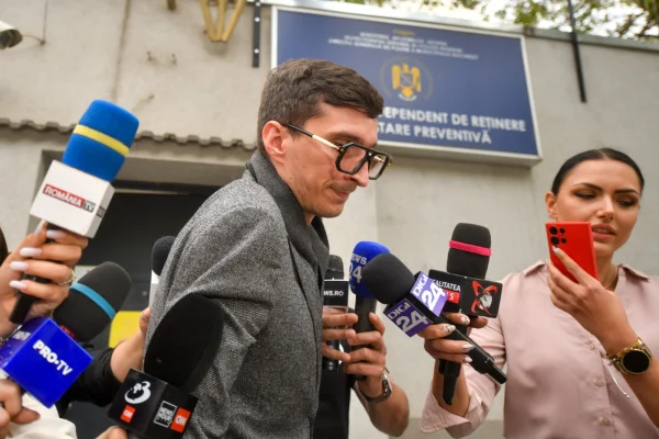 Instanţa îl eliberează pe Bogdan Peşchir, presupusul „mogul TikTok” care ar fi finanţat cu milioane campania prezidenţială a lui Călin Georgescu
