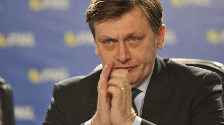 Crin Antonescu: Avem nevoie de o dreaptă conservatoare, nu de texte sorosiste, precum cele ale lui Siegfried Mureșan