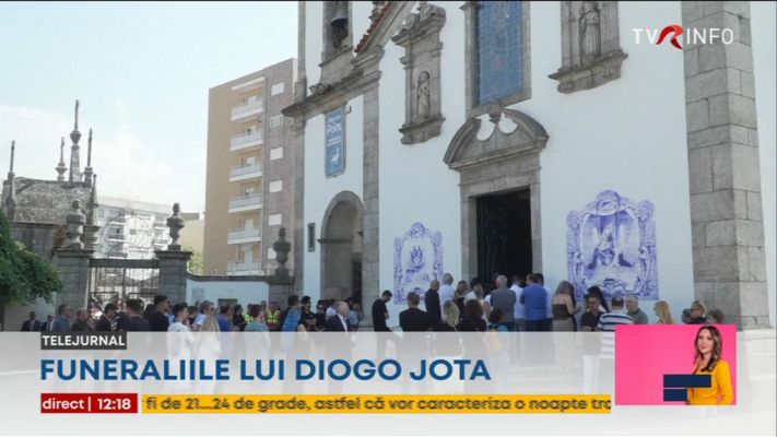 În Portugalia, sute de oameni participă la funeraliile fraților fotbaliști Diogo Jota și Andre Silva