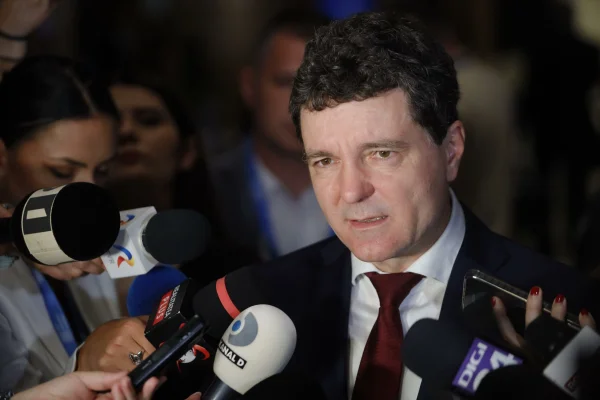 DAN: „Nu vreau să ne grăbim cu formarea Guvernului, ne luăm un interval de 3-4 săptămâni” / „Vreau să știu stadiul discuțiilor cu Comisia Europeană”