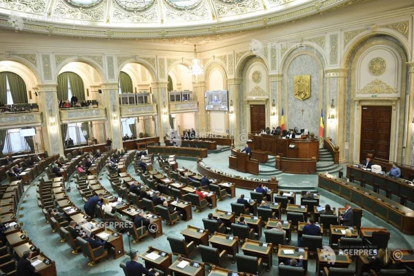 Senat: Proiectul de lege referitor la limitarea accesului la jocurile de noroc, adoptat