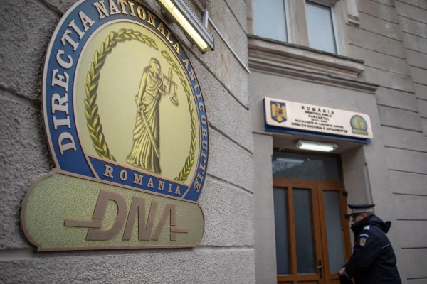 Directorul executiv al DSVSA Tulcea a încheiat cu DNA un acord de recunoaştere a vinovăţiei în dosarul de luare de mită în care fusese inculpat / Pedeapsa stabilită – trei ani de închisoare cu suspendare
