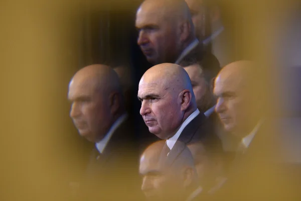 Bolojan vrea reformarea serviciilor secrete: cred ca anul trecut era loc de mai bine