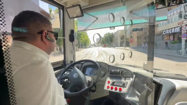 Autobuzele din Iași, dotate cu inteligență artificială. Sistemul e o premieră în România
