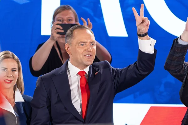 Cine este Karol NAWROCKI, câștigătorul alegerilor prezidențiale din Polonia? Politicianul, văzut ca un eurosceptic convins