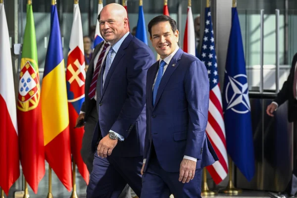 Marco Rubio la Bruxelles: Donald Trump rămâne angajat față de NATO, dar numai dacă Europa își asumă sarcina propriei APĂRĂRI