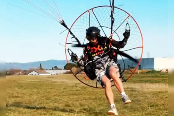 Presa italiană are o teorie șocantă despre accidentul în care a murit Felix Baumgartner
