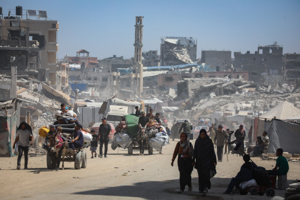 Israelul demolează mii de clădiri în Fâşia Gaza.  Ce spun juriştii, antreprenorii locali, dar şi localnicii. IDF a primit zeci de buldozere din SUA