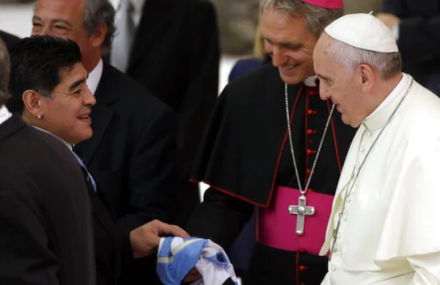 Papa Francisc și pasiunea sa pentru fotbal. Suveranul Pontif a fost suporter al echipei San Lorenzo din Argentina