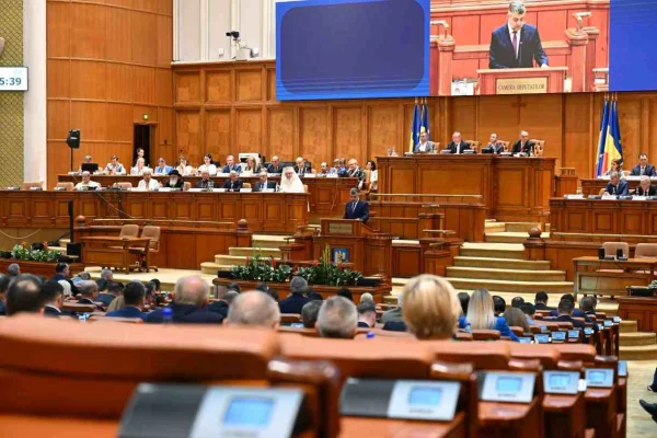 Guvernul Ciolacu a primit aprobarea largă a Parlamentului