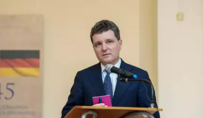 Detalii din spatele uşilor închise din timpul vizitei lui Nicuşor Dan în Germania: "Romania is back"