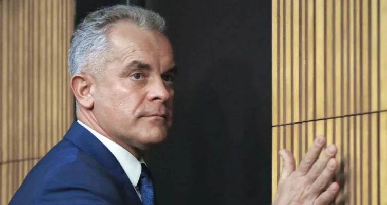 Șase ani de la fuga lui Plahotniuc. „Dictatorul a căzut”, dar umbrele oligarhiei mai persistă
